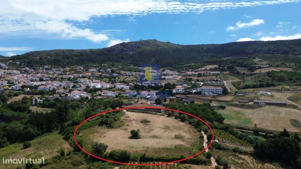 Viabilidade de construção de 5.253m2 em 12.000m2 de terreno - em Cadav-4