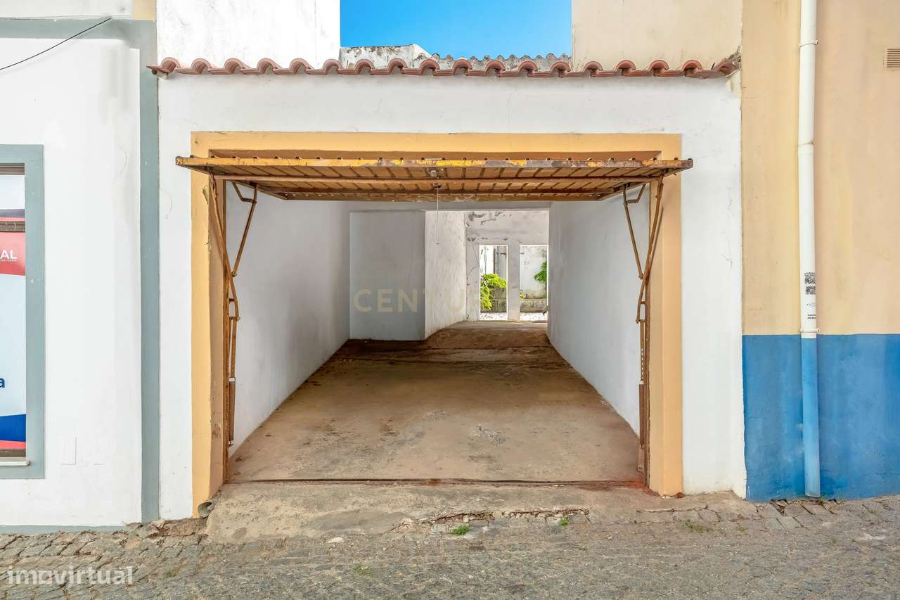 Palacete Histórico do Século XIX em Silves | 4 Artigos Independentes |-19