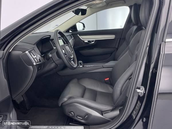 Volvo V90 2.0 B4 Momentum Plus Geartronic - 11