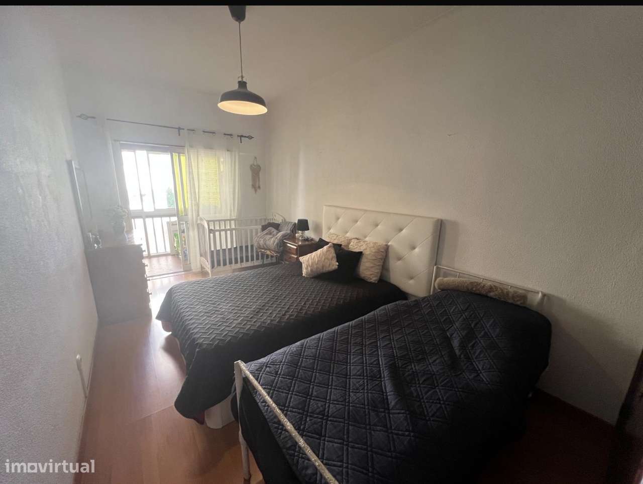 Apartamento T2 - 2 WC's , Varandas - ótima localização -Amora-11