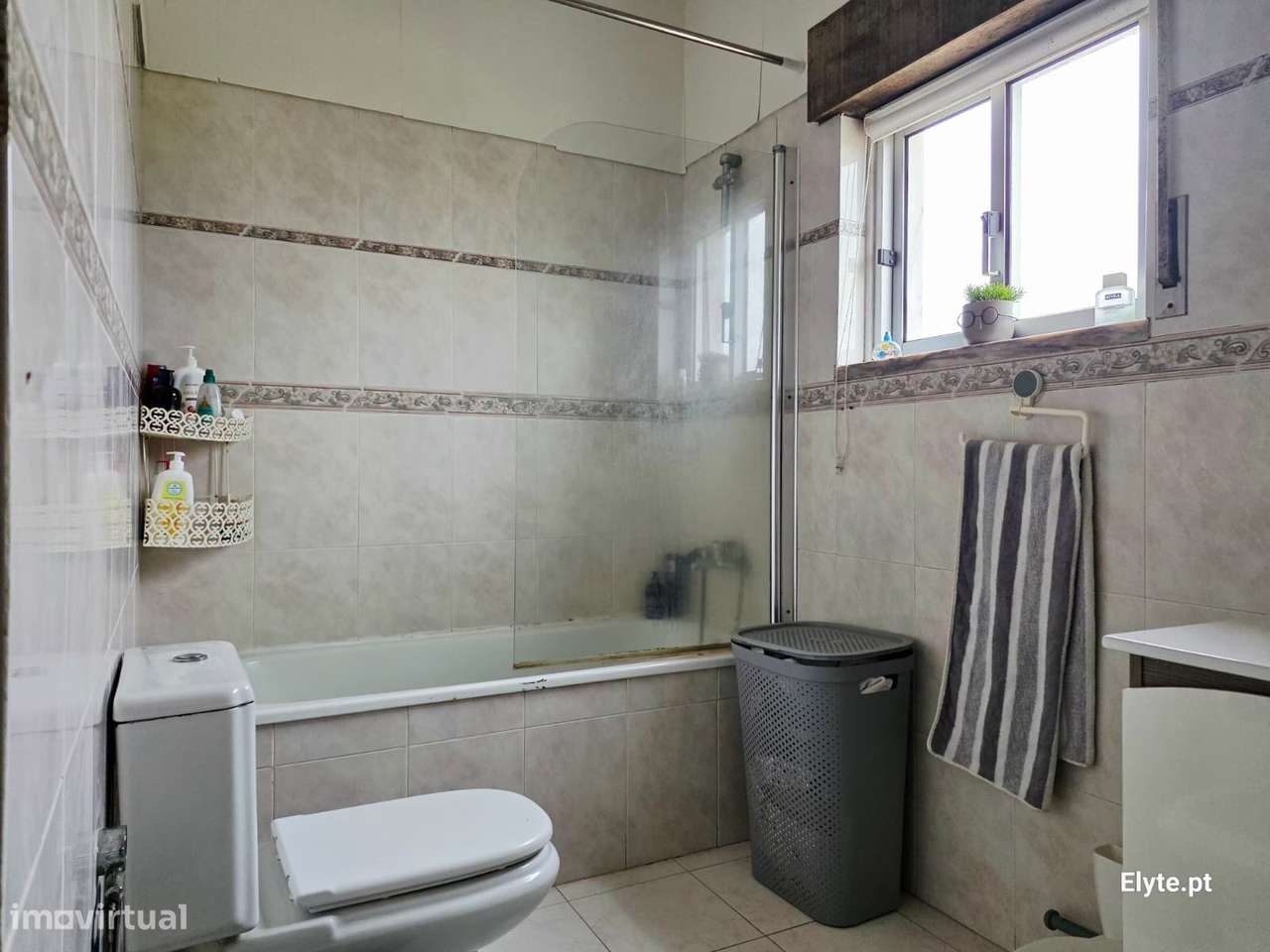 Apartamento de 4 assoalhadas em Samora Correia.-12