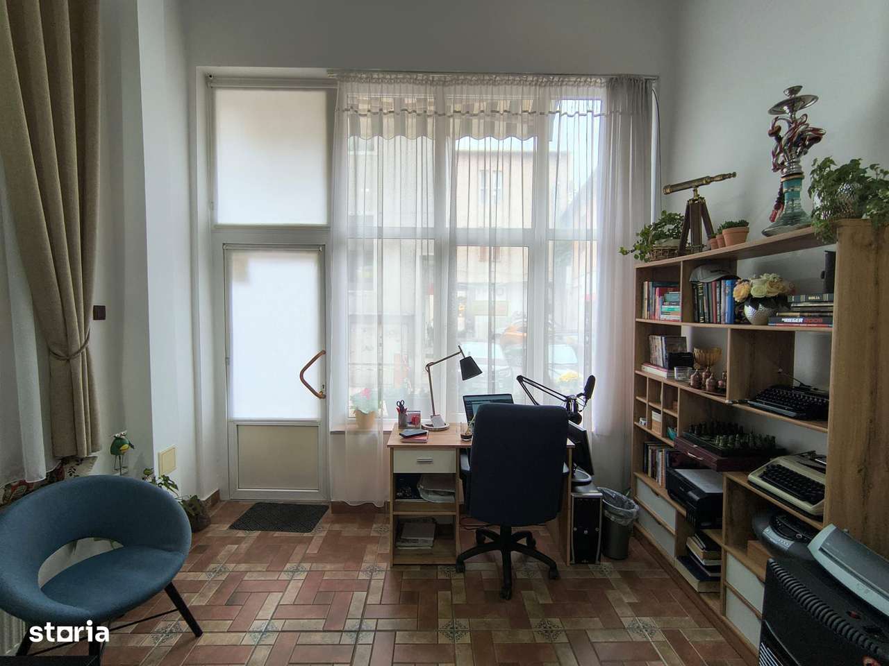 Spatiu comercial, ultracentral, Republicii, Oradea. 95 000 E. Com 0-1