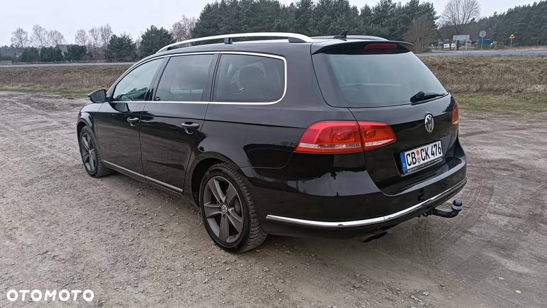 Volkswagen Passat 2.0 TDI Highline DSG - 11