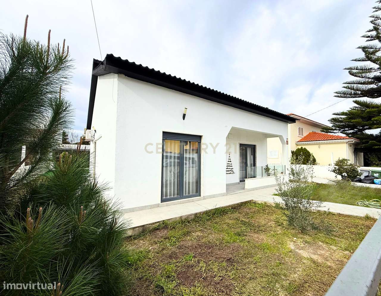 Moderna Moradia T3 em Fernão Ferro, Seixal - Grande imagem: 5/28