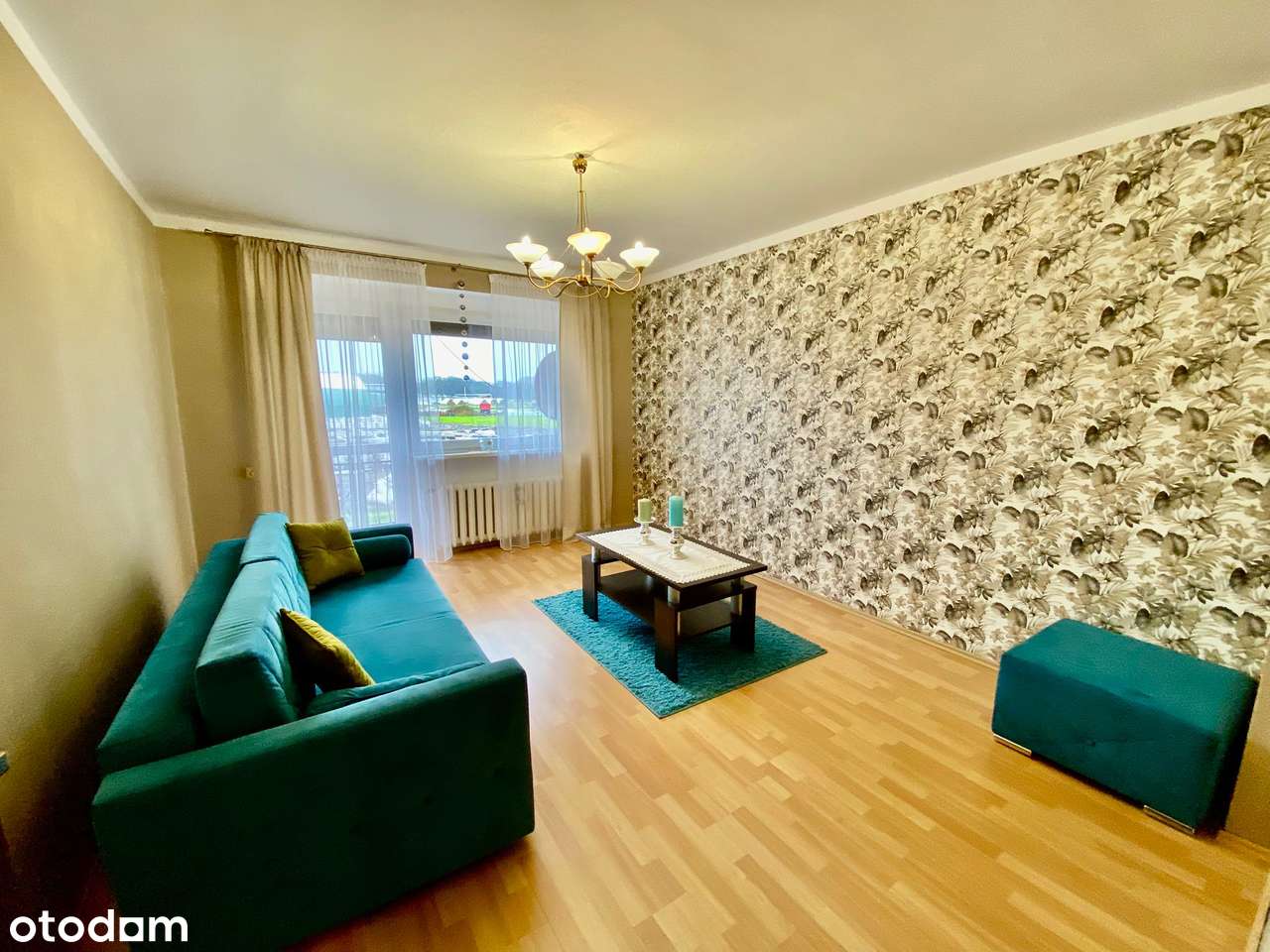 Gospodarstwo - dom 220 m2 z kompleksem budynków prod.-magazynowych.-12