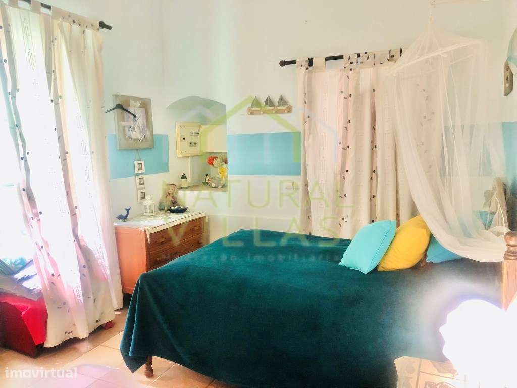 Moradia de Campo T5 com Piscina de Água Salgada e Terreno, Tunes-10