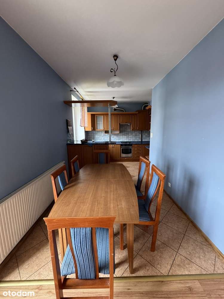 Przestronne mieszkanie z balkonem, 1 piętro-3