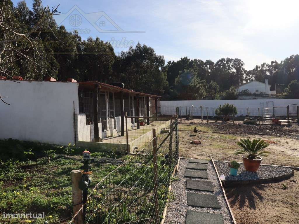 Moradia T3 em lote de 2800m2-11