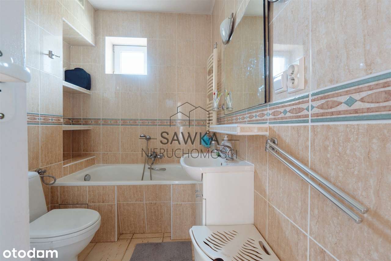 Dom z potencjałem w doskonałej lokalizacji Zielonej Góry-16