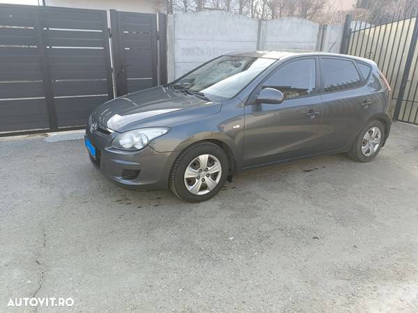 Hyundai I30 1.4 DOHC GL CLASSIC - 1