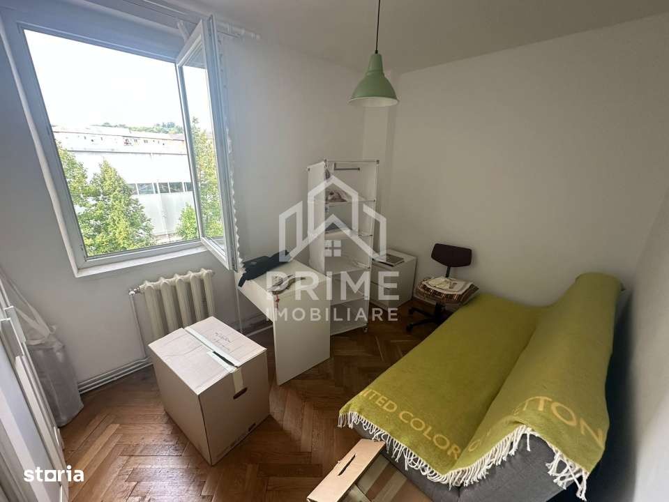 Apartament 4 camere| 77 mp| zona Cugir - Imagine principală: 2/7