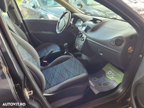 Renault Clio 1.2 16V TCE Exception - 12