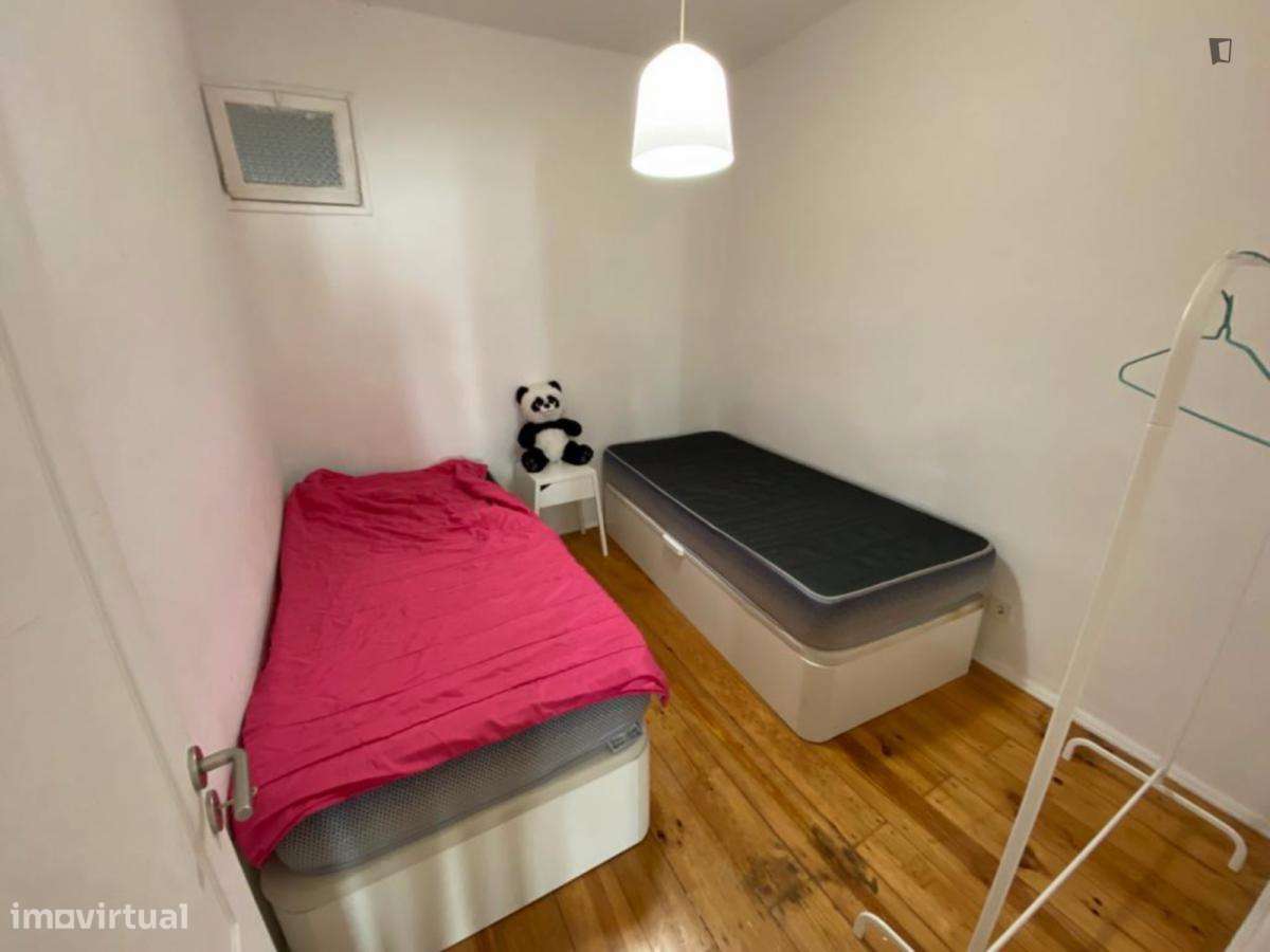 Apartamento com 2 quartos - localizado em Avenida da Liberdade Lisbon - Grande imagem: 3/6