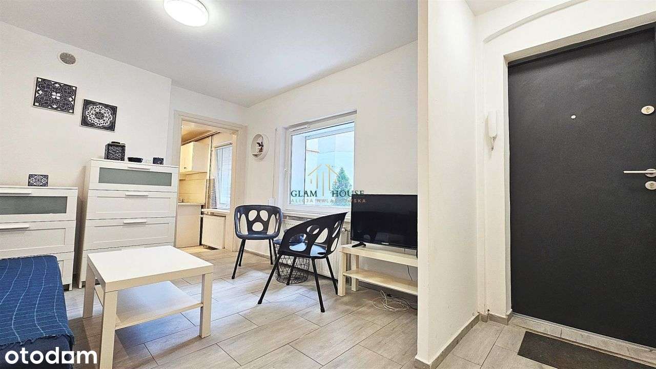 Wyremontowana i umeblowana kawalerka w Centrum - Pełny obrazek: 5/15