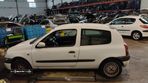 Renault Clio II 1.9D de 1999 para peças - 1