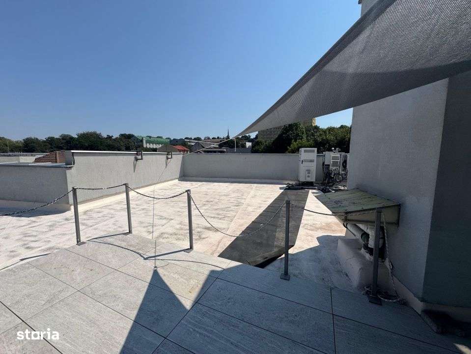 Cladire de Vanzare, Spatii comerciale, 1000mp, Central - Imagine principală: 5/14