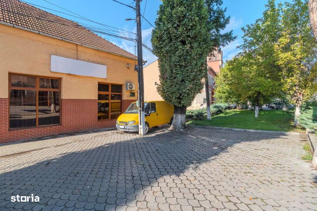 Spatiu comercial, zona centrala Alesd, judetul Bihor - Imagine principală: 4/19