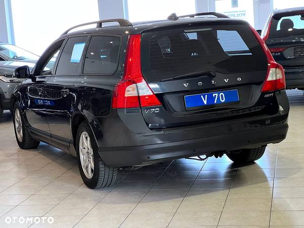 Volvo V70 - 11