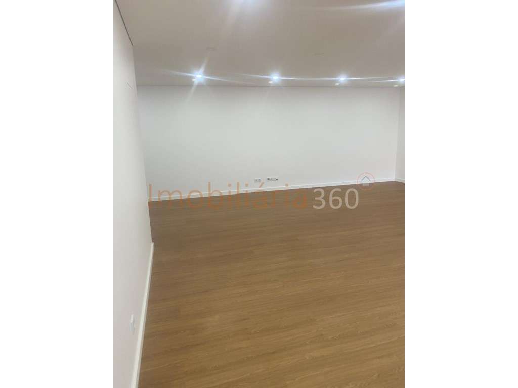 Moradia Isolada T3 Venda Felgueiras-18