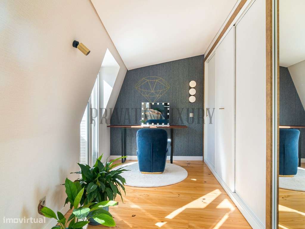 Luxury Apartamento T2 Duplex na Avenida-14