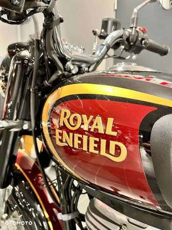 Royal Enfield Classic - 5