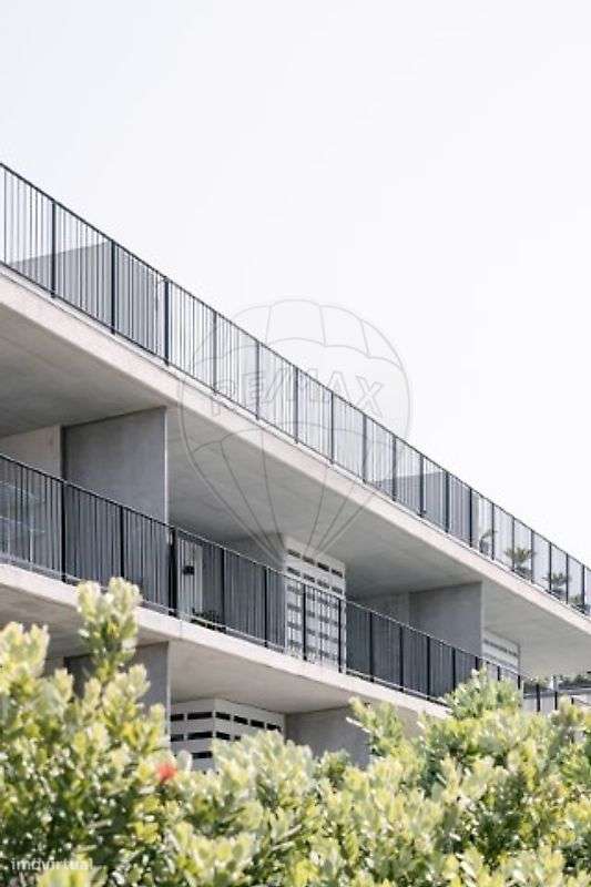 Apartamento T4 para venda - Grande imagem: 1/8