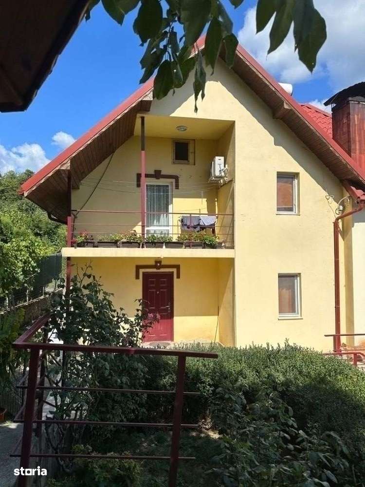 Lunca Mare - Sotrile - casa foarte  frumoasa - 250000 Euro/Neg. - Imagine principală: 1/15