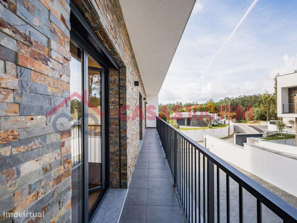 V3+1 escritório em fase final de construção com acabamentos de exce...-31