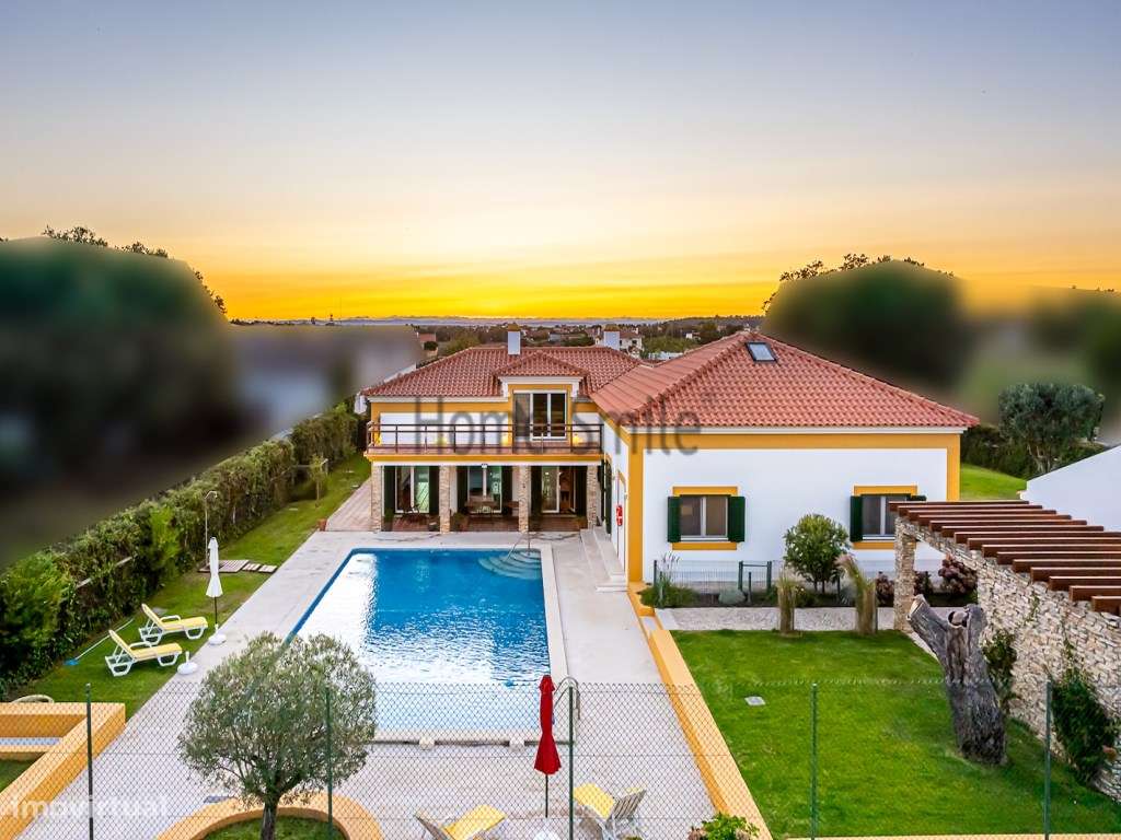 MORADIA LUXO STO ESTEVÃO. PISCINA. GARAGEM. COURT TÉNIS-59