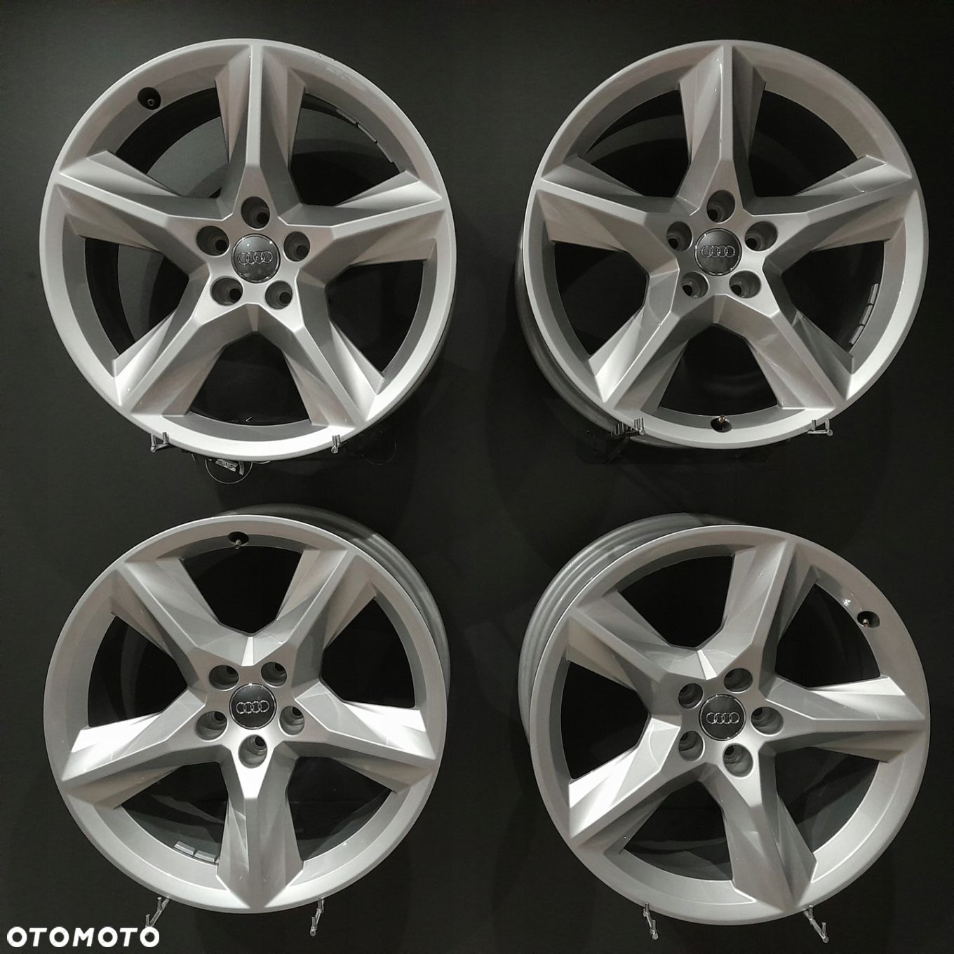 Felgi 19 5x112 Audi Q5, Q7, A5, A4 B8 B9 Allroad F11412-1B - 1