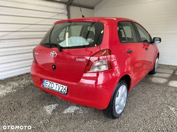 Toyota Yaris 1.4 D-4D Luna - 5