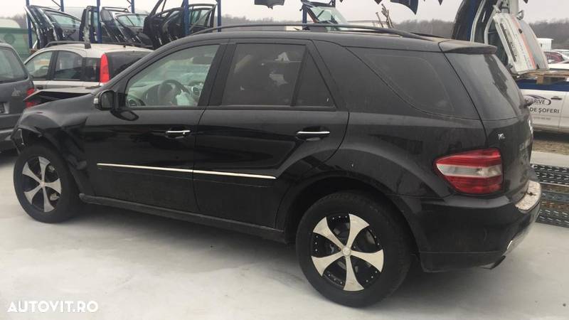 Dezmembram Mercedes ML 164,320CDI,an fabr. 2008 - 1