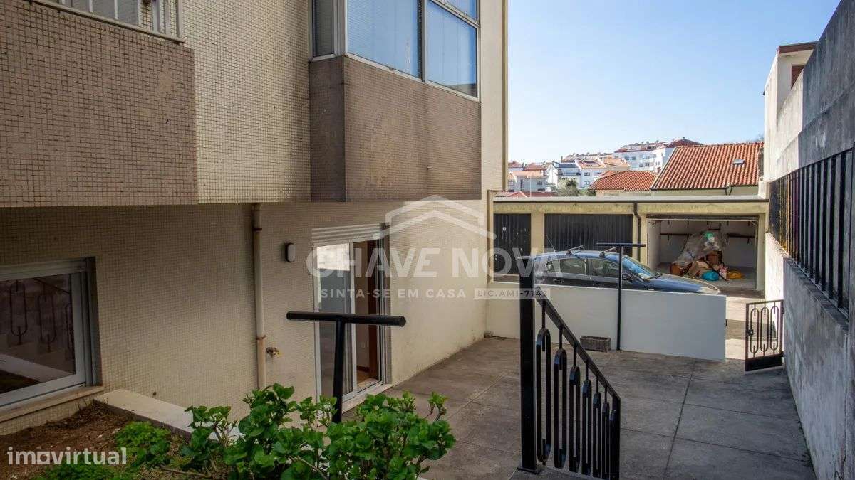 T3 totalmente renovado com terraço e garagem , Gaia (RTP)-SD/04595/MH-16
