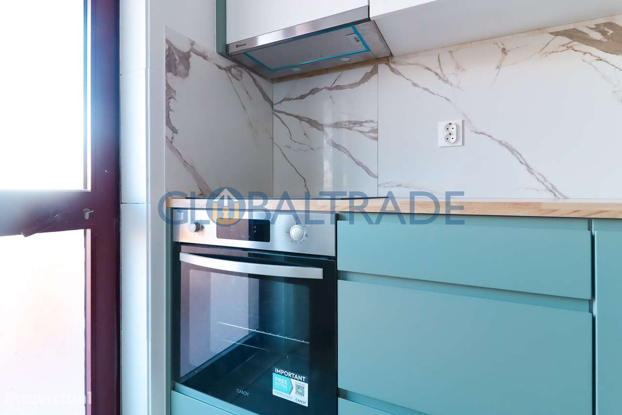 Apartamento T2 Renovado & Equipado em Rio Tinto-5