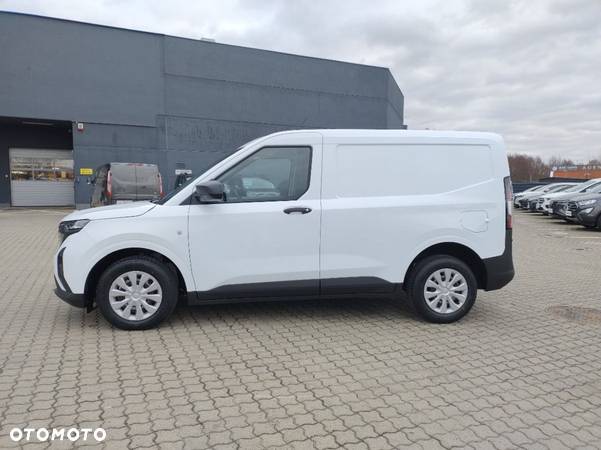 Ford Courier - 5