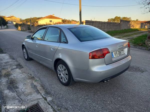 Audi A4 2.0 TDI Multitronic - 4