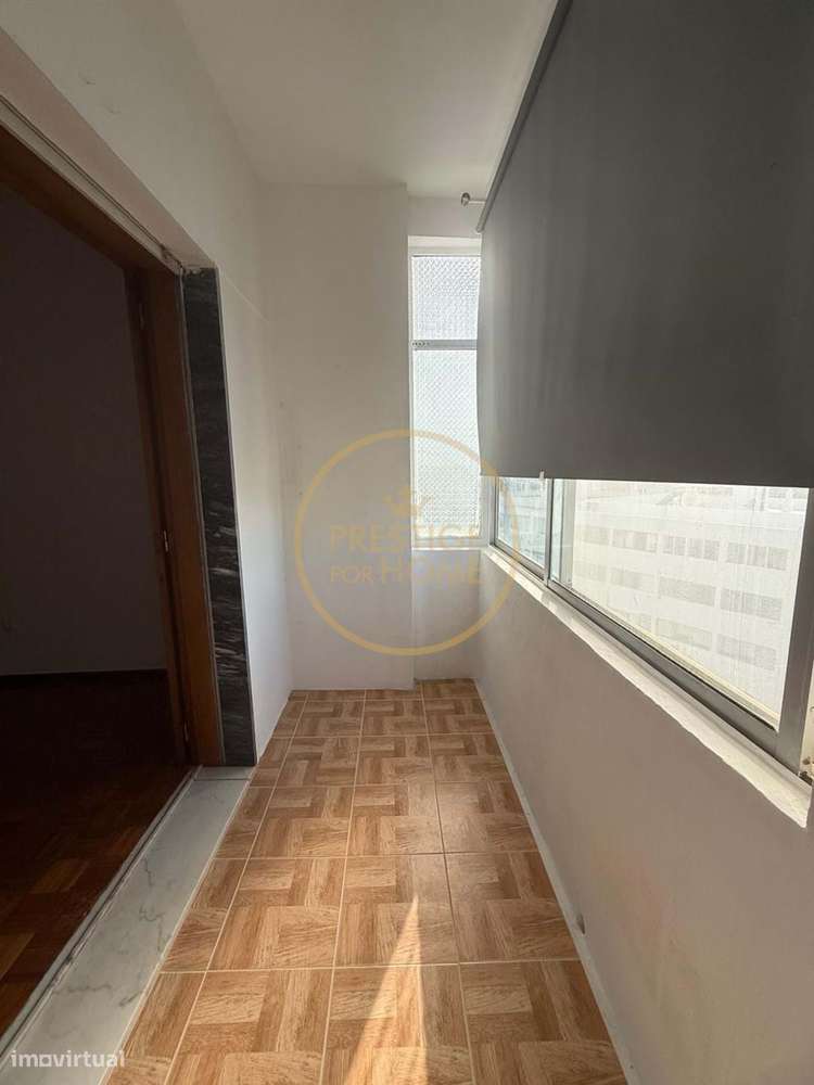 Apartamento luminoso T2 com vista mar e Serra-17
