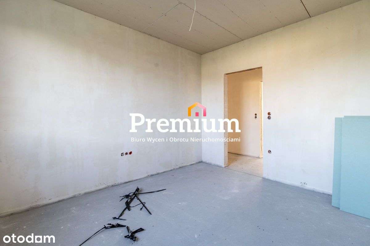 Wolnostojący dom w Ochli-12