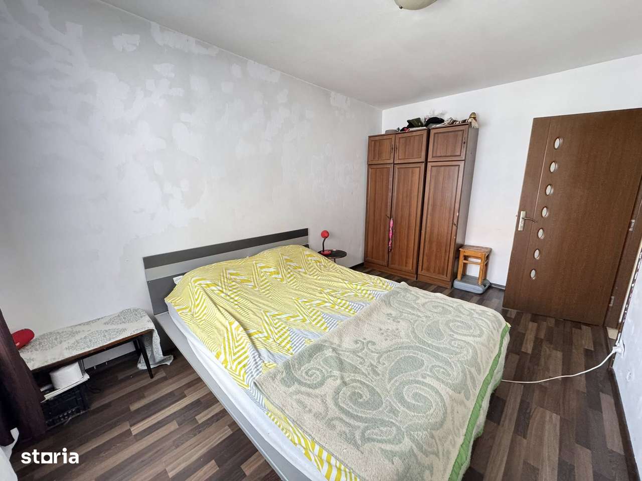 Apartament 2 camere decomandat balcon deschis si pivnita-3