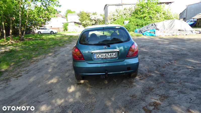 Nissan Almera - 4