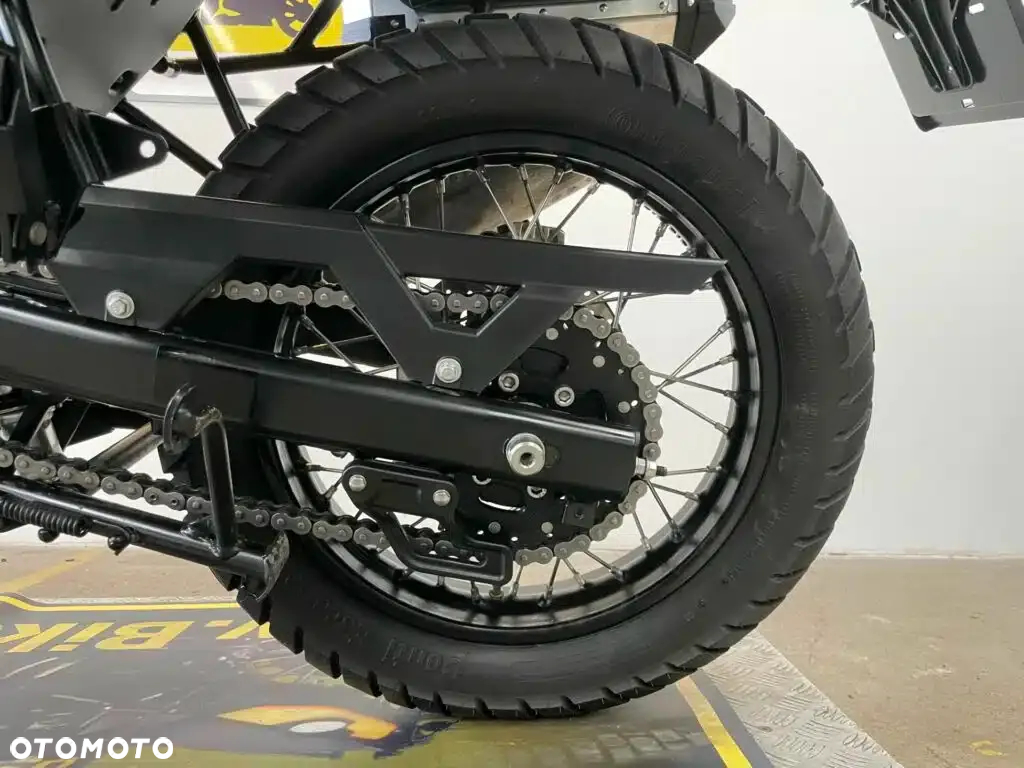 Royal Enfield Himalayan - 25