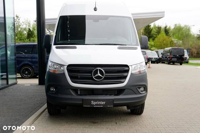 Mercedes-Benz Sprinter - 6