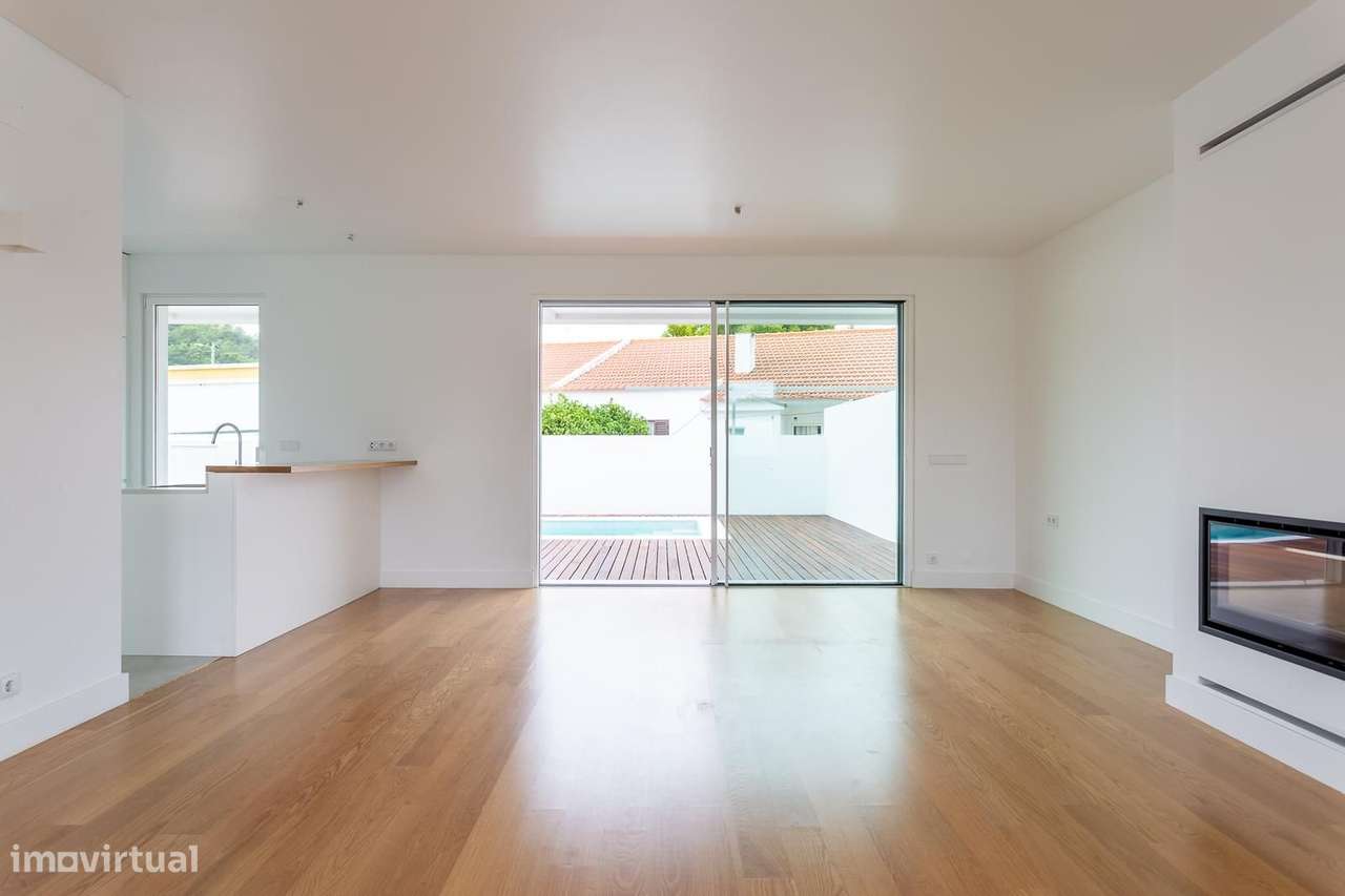 Moradia T3 com piscina, Sesimbra - Grande imagem: 2/35