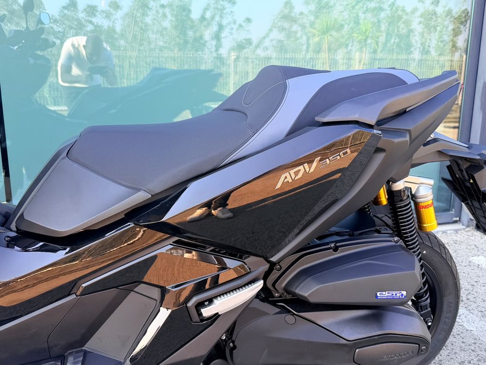 Honda ADV