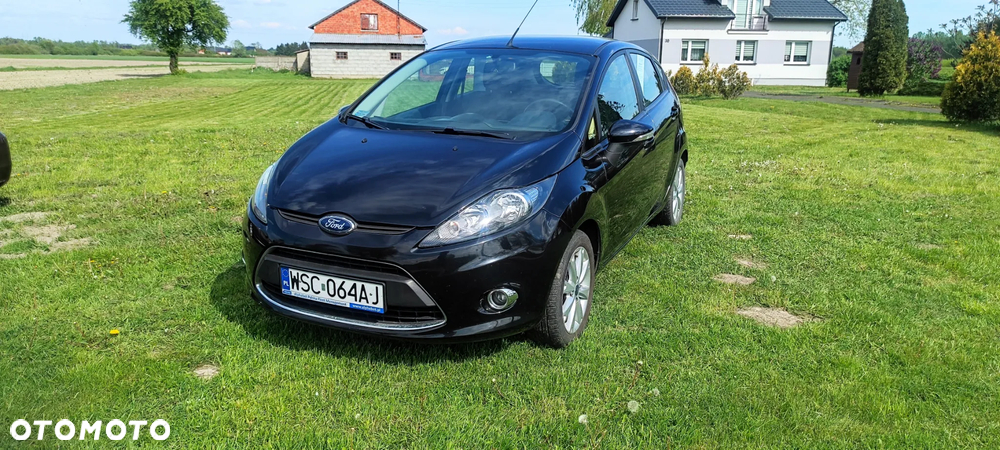 Ford Fiesta 1.25 Ambiente - 1