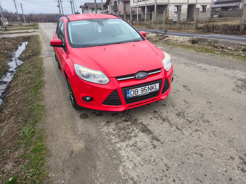 Ford Focus MK3 [2010 - 2018] 1.6 TDCI ECOnetic 88g Start-Stopp-System Titanium 2014