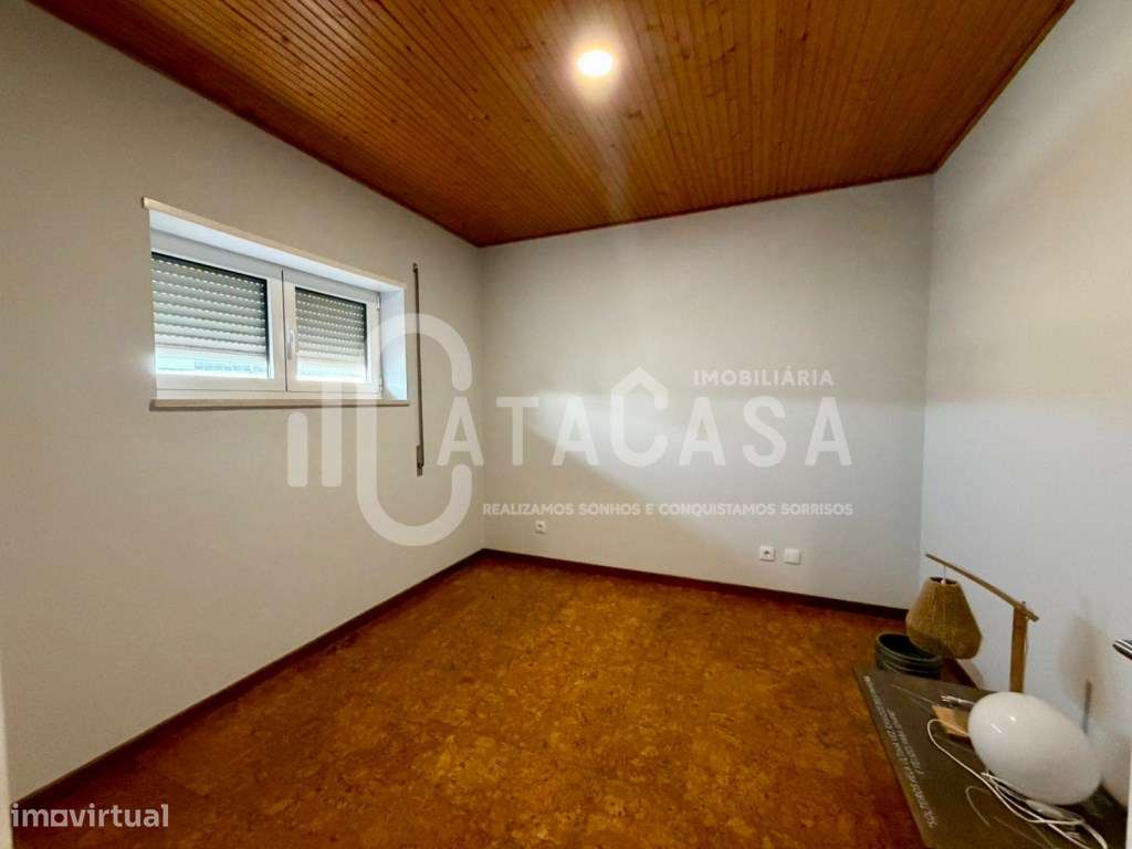Apartamento T3 Duplex no centro de Esgueira para venda-30