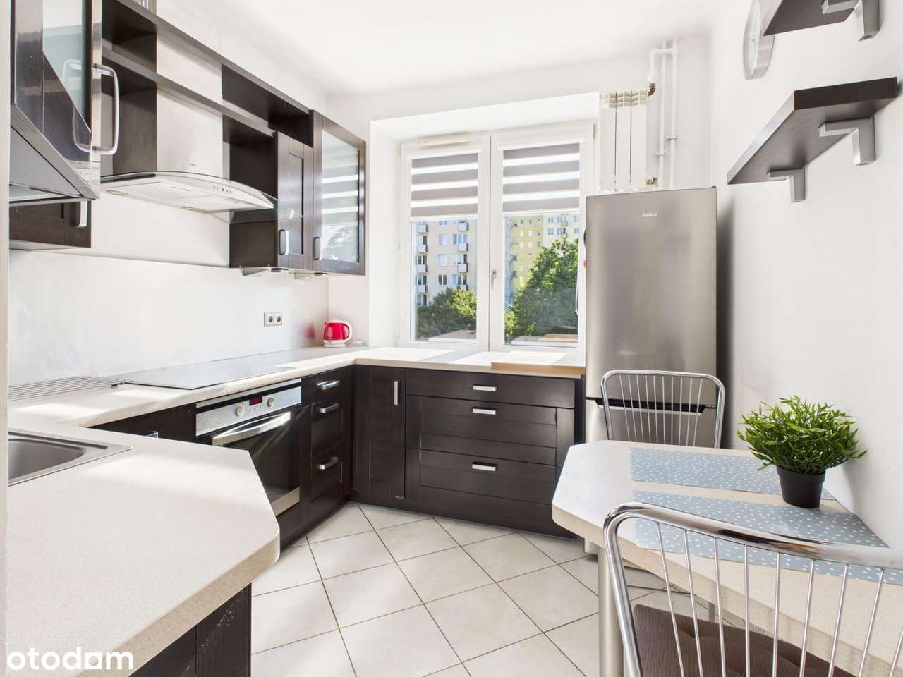 Wola, 2 pokoje, osobna kuchnia, urocza kamienica.-7