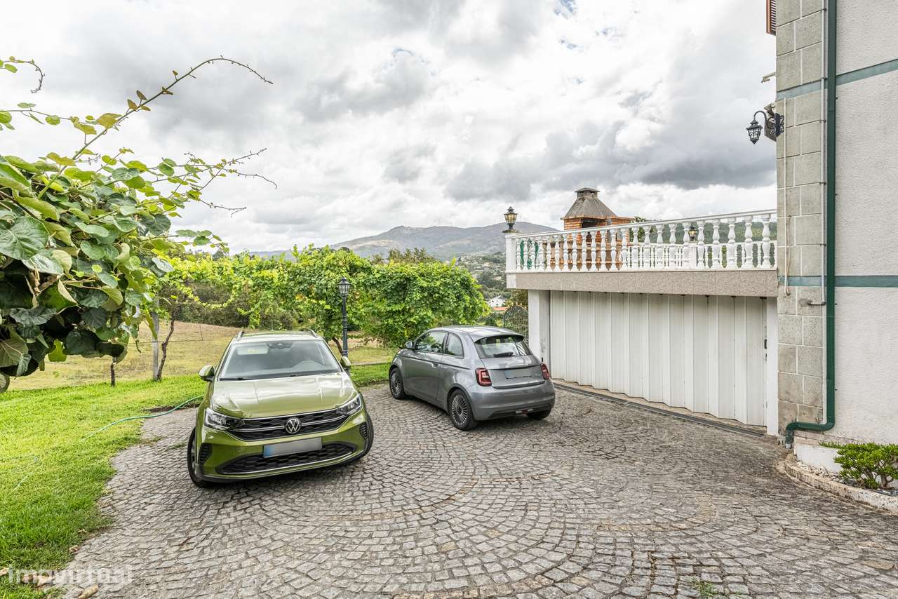 Moradia Isolada T3 Póvoa De Lanhoso Travassos-39