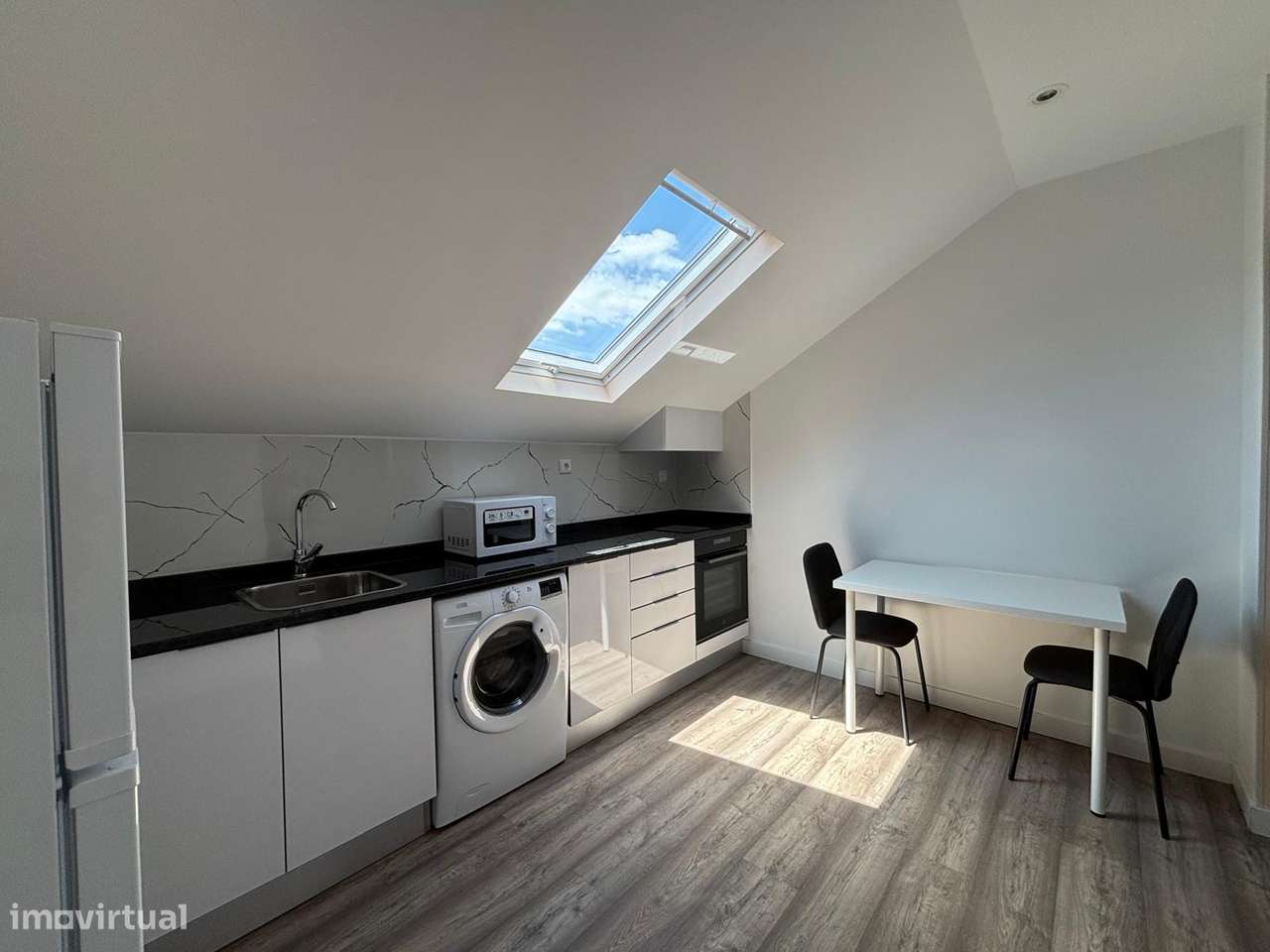 arrendamento T1 topo de gama, no centro histórico - Grande imagem: 5/11